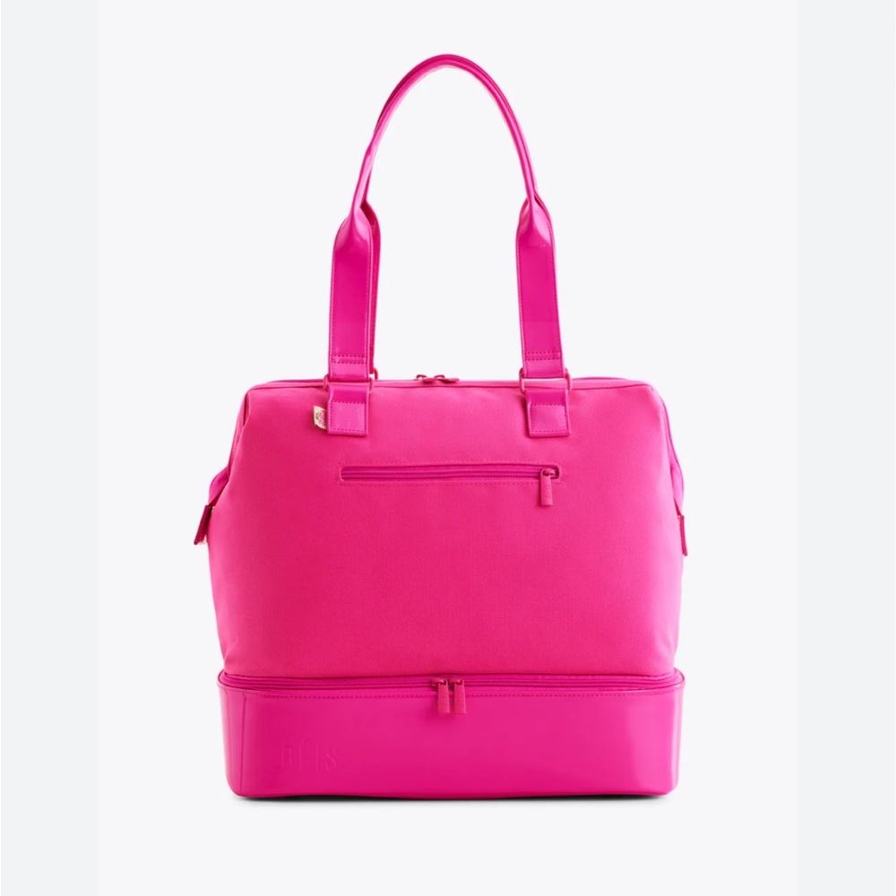 Brand new Beis Barbie mini weekender